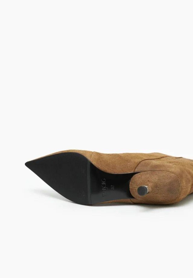 Step Borg ботильоны